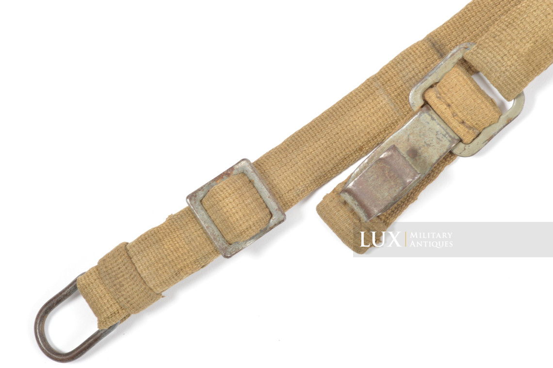 Late-war German tropical webbing Y-straps - photo 8