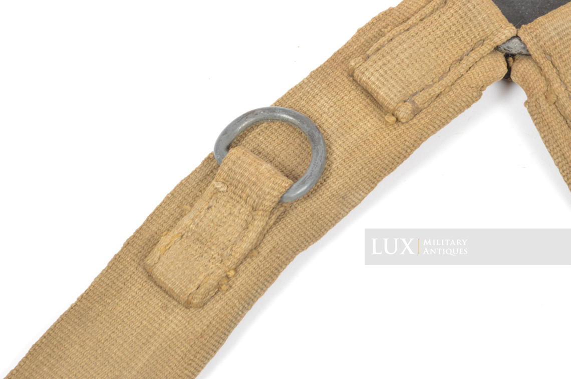 Late-war German tropical webbing Y-straps - photo 10