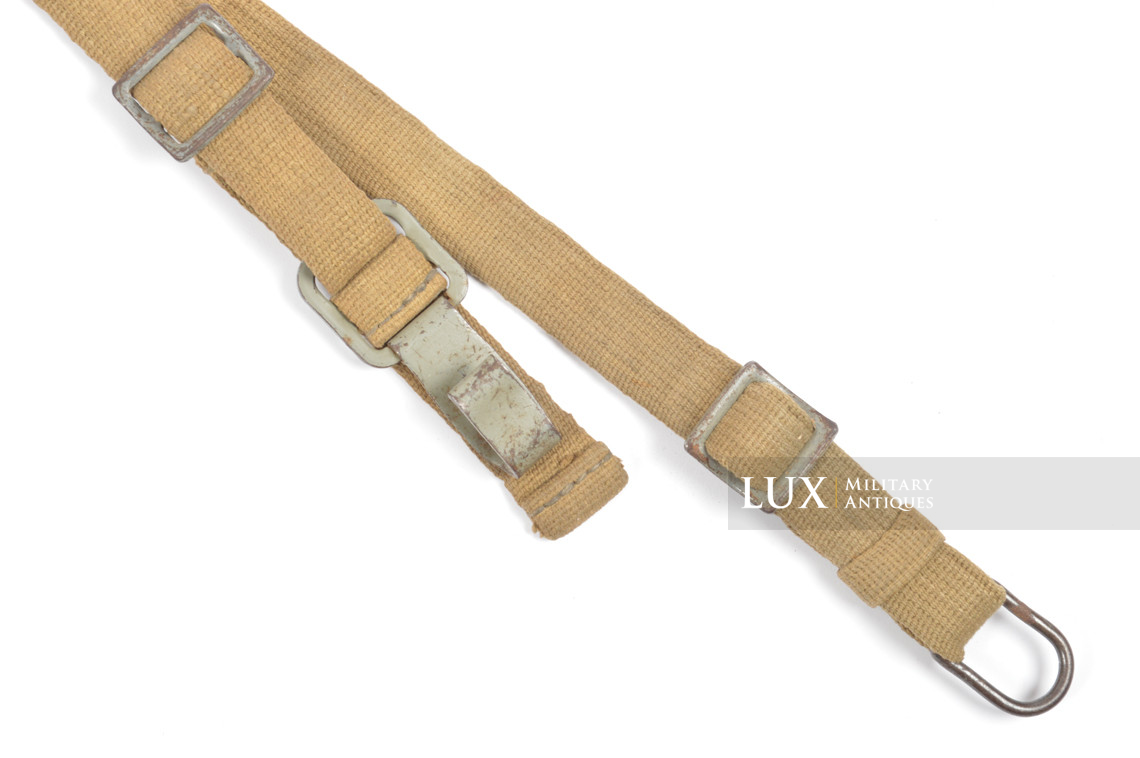 Late-war German tropical webbing Y-straps - photo 14