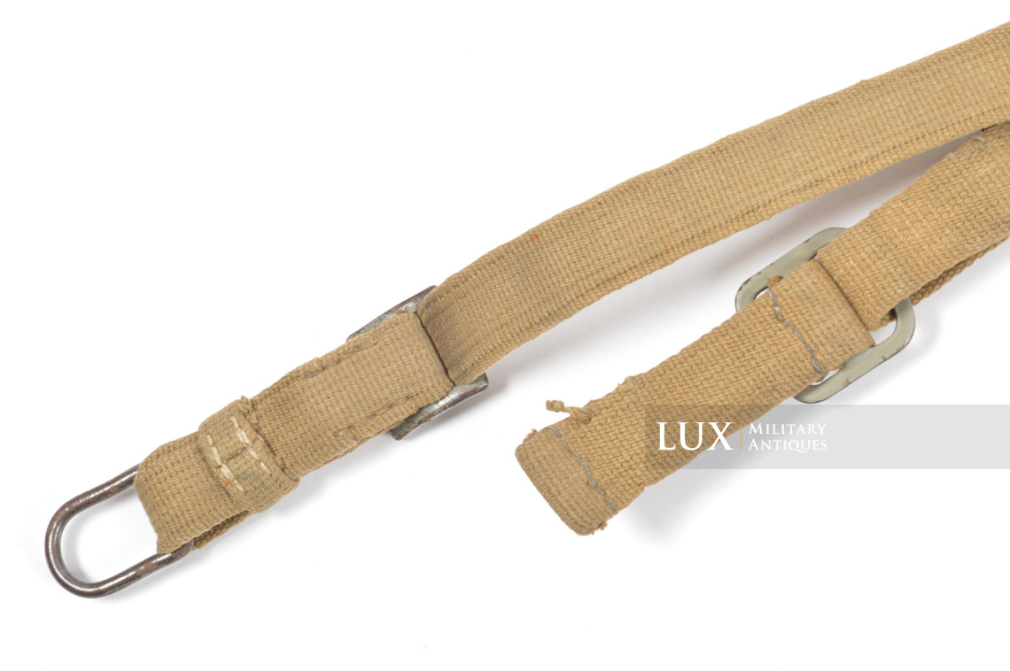Late-war German tropical webbing Y-straps - photo 17