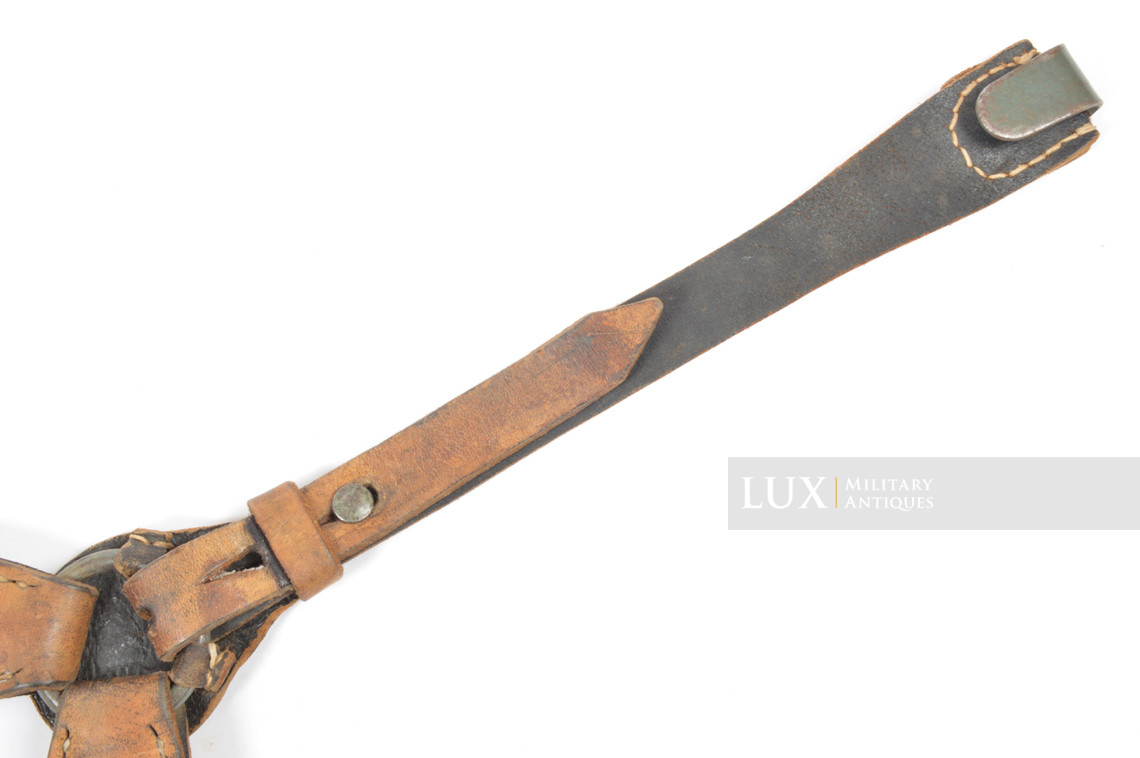 German late-war leather combat Y-straps - photo 15