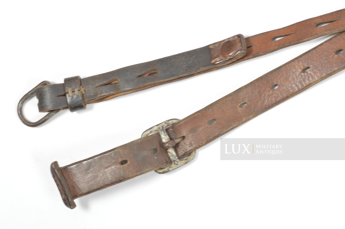 German mid-war leather combat Y-straps - photo 15