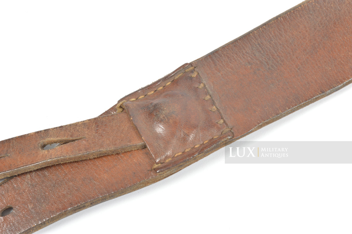 German mid-war leather combat Y-straps - photo 16