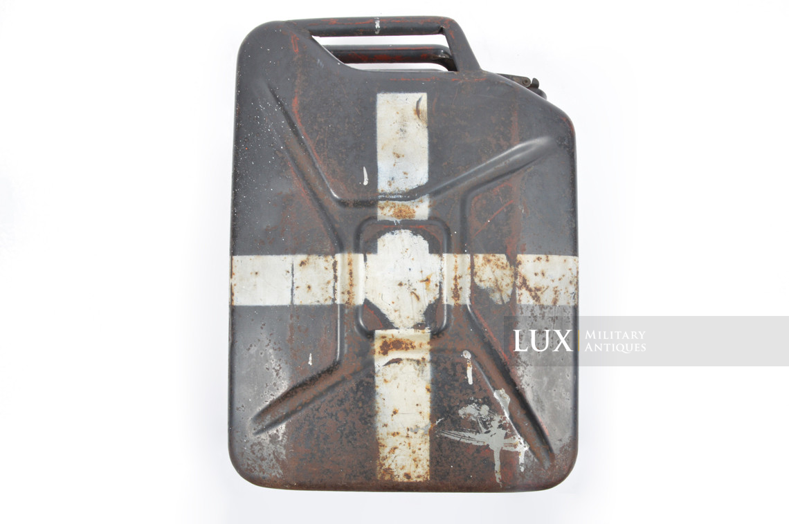Rare early German water jerrycan, « Wasser / 1940 » - photo 11