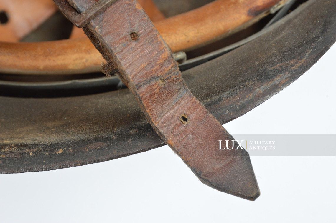 Casque allemand M42 Heer / Waffen-SS fin de guerre, « ckl66 - KIA » - photo 32