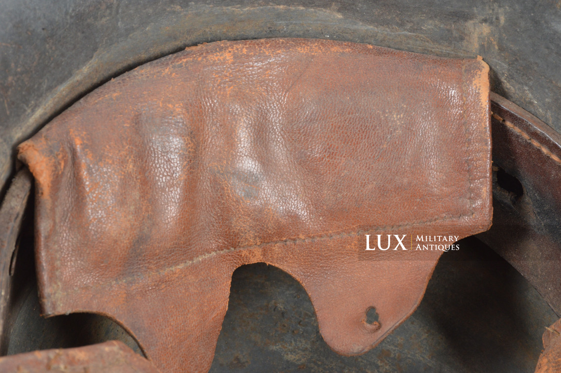 M16 German camouflage combat helmet, « battle damaged » - photo 42