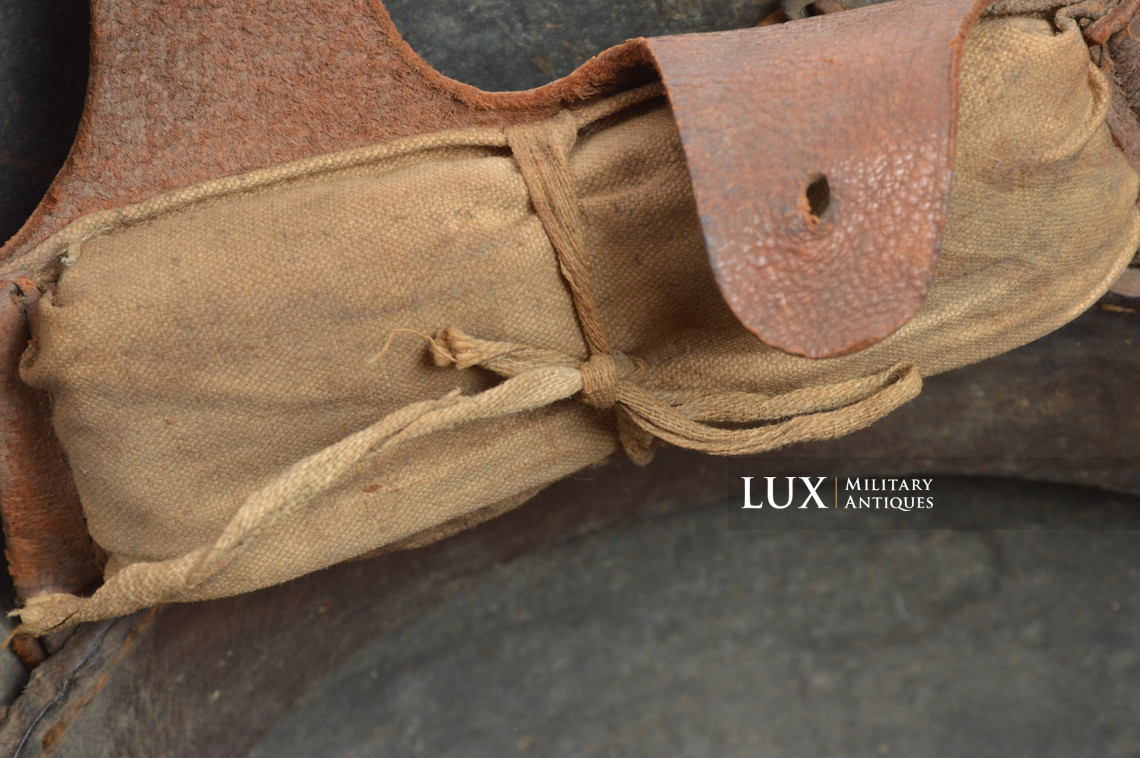 M16 German camouflage combat helmet, « battle damaged » - photo 46