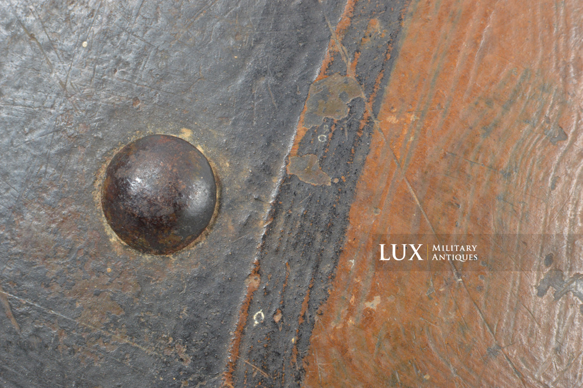 M16 German camouflage combat helmet, « battle damaged » - photo 27