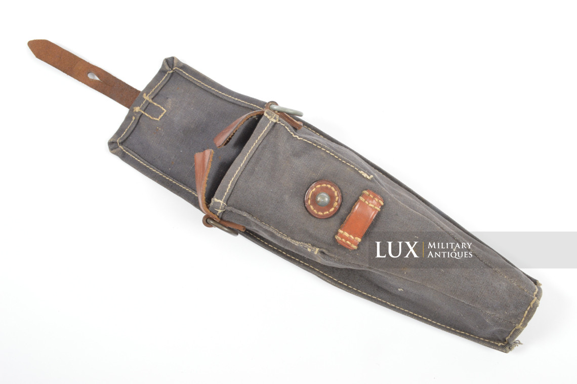 German blue web rifle grenade launcher carrier pouch, « bla/1942 » - photo 17
