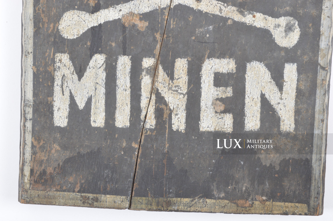 Panneau allemand d’avertissement d’une zone minée - photo 9