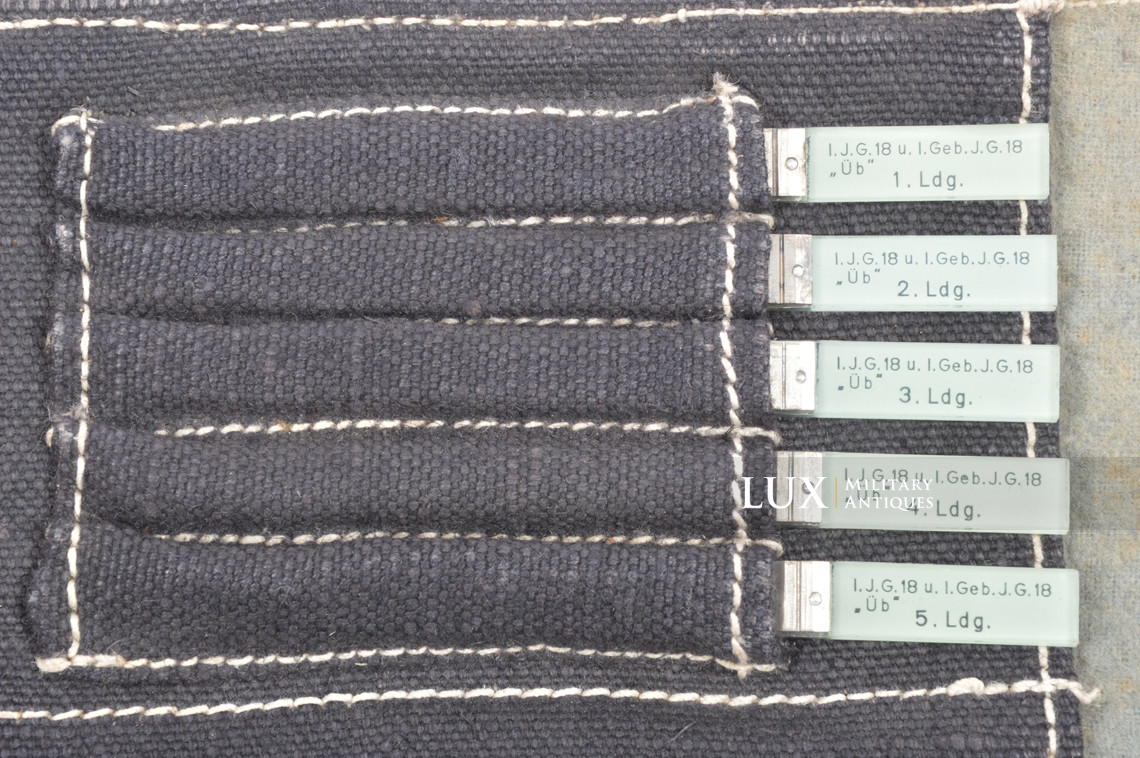 Rare ensemble de règles allemandes de calcul de tir pour l’artillerie - photo 11