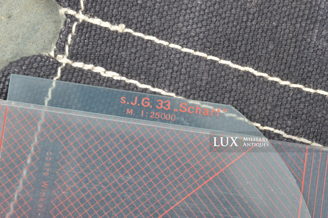 Rare ensemble de règles allemandes de calcul de tir pour l’artillerie - photo 18