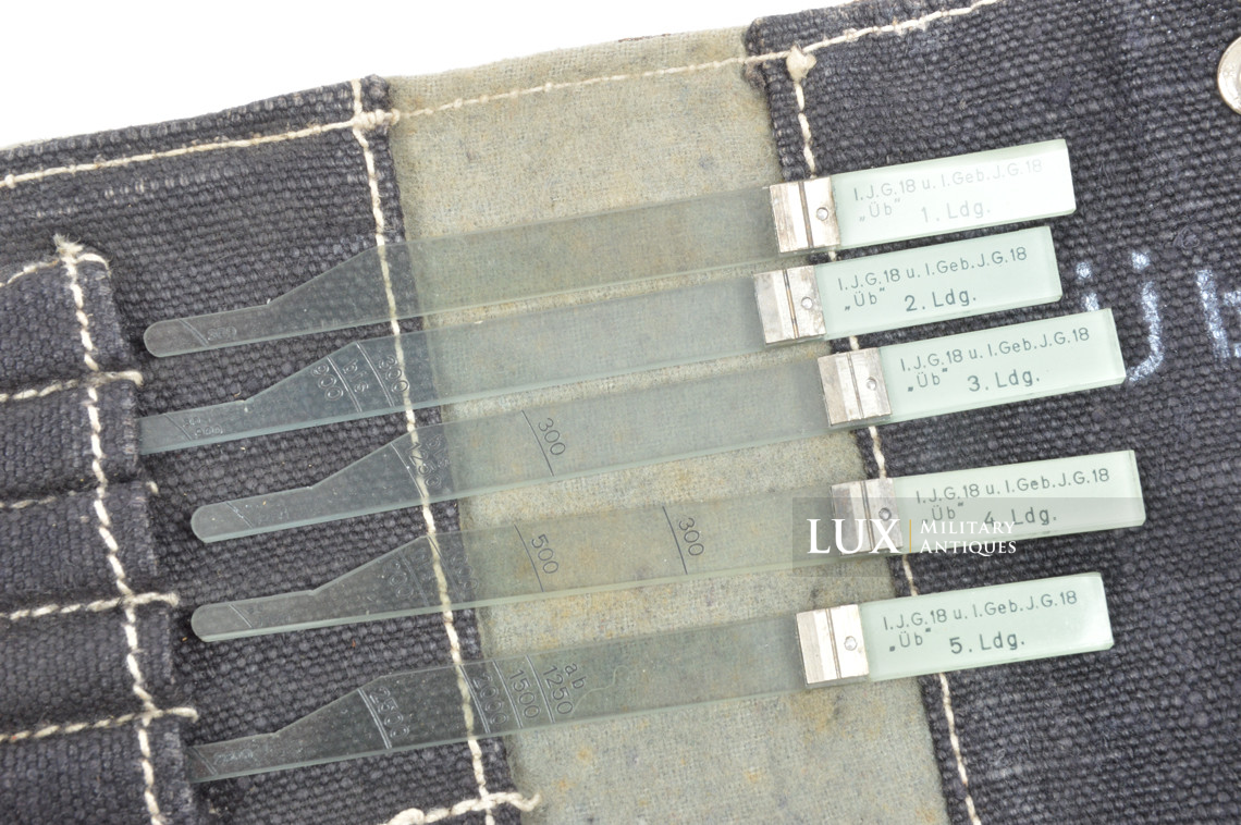 Rare ensemble de règles allemandes de calcul de tir pour l’artillerie - photo 20