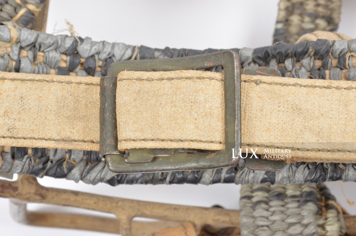 Rare German late-war pack in ersatz material, « Tragegestell » - photo 28