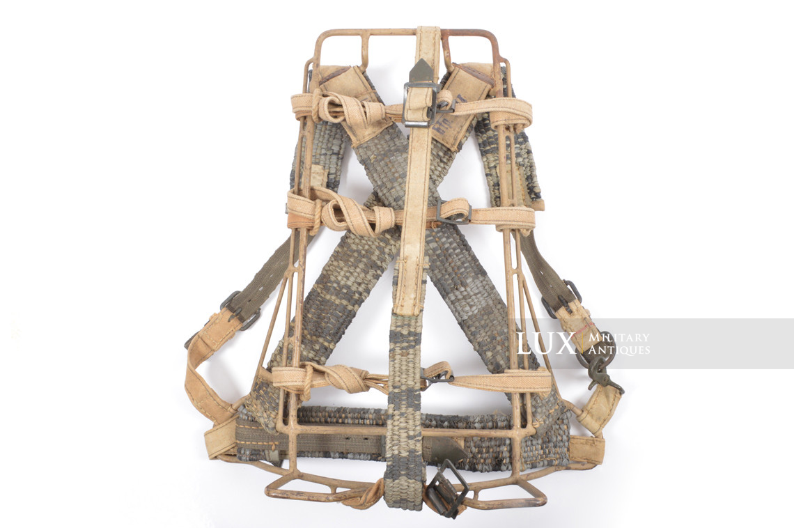 Rare German late-war pack in ersatz material, « Tragegestell » - photo 7