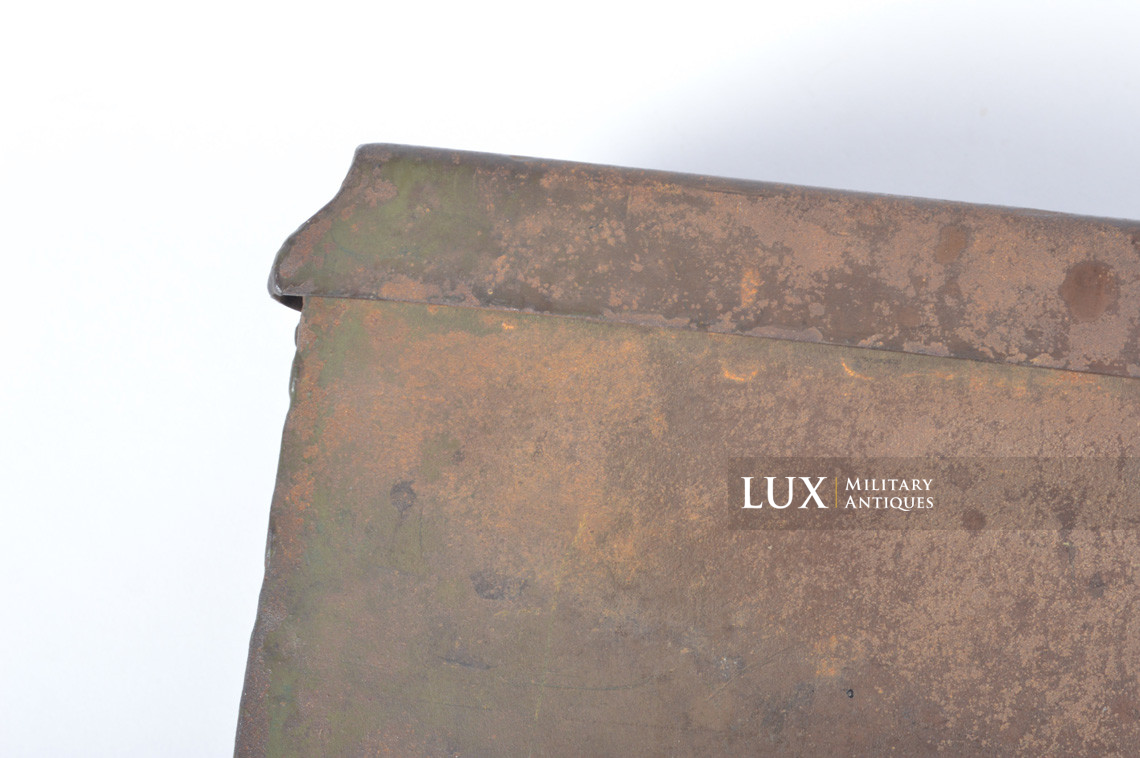 German late-war two-tone camouflage MG34/42 ammunitions case - photo 9