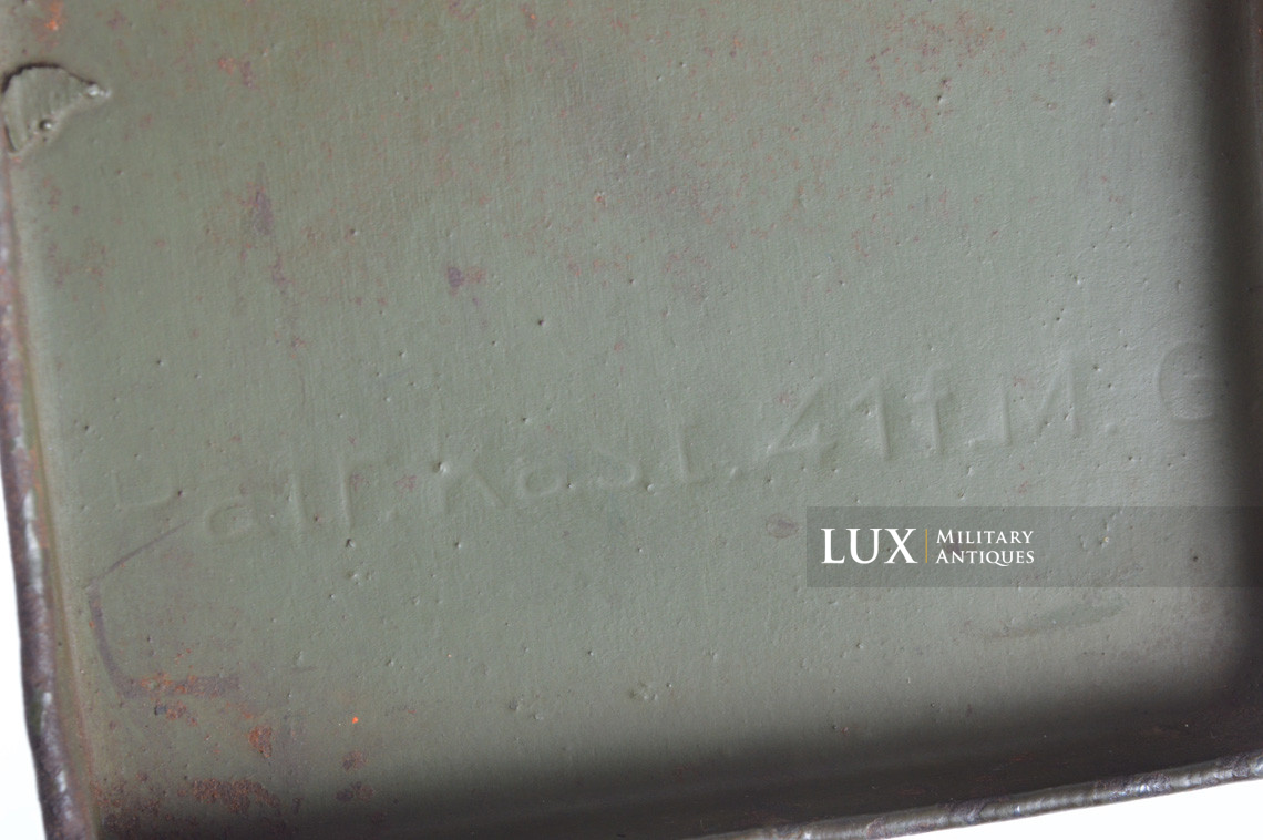 German late-war two-tone camouflage MG34/42 ammunitions case - photo 29