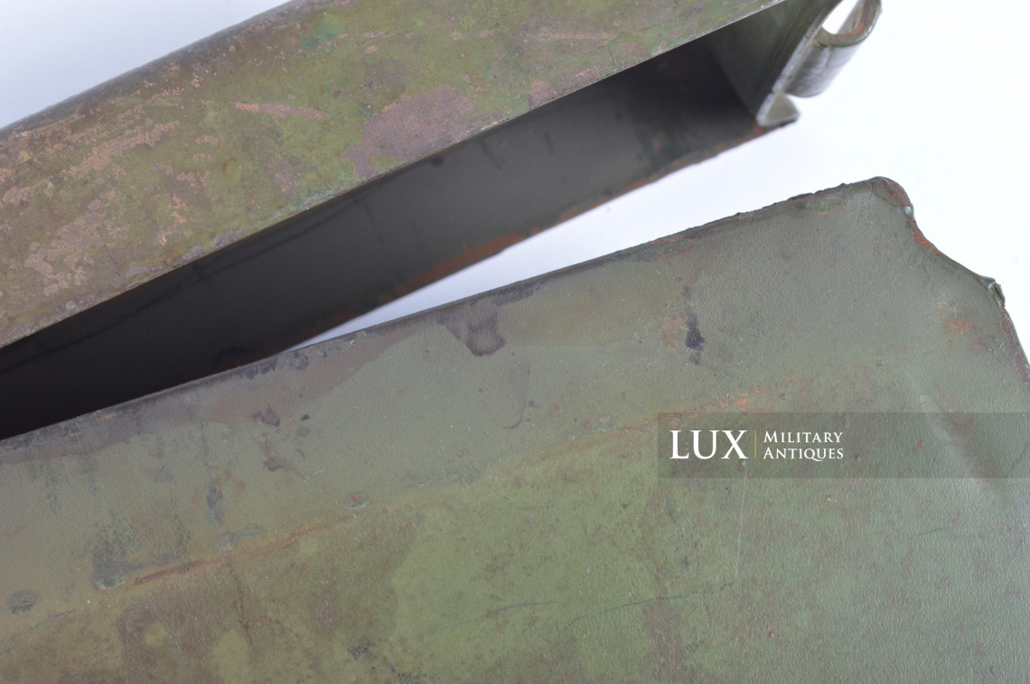 German late-war two-tone camouflage MG34/42 ammunitions case - photo 40