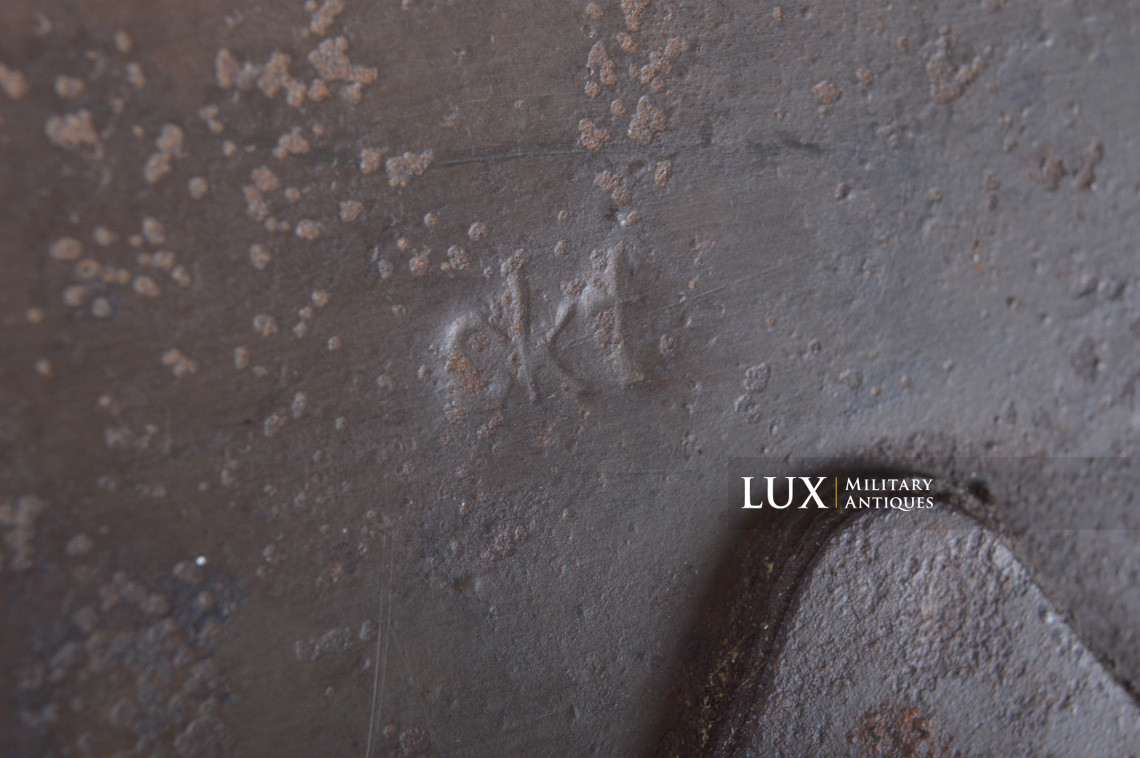 German late-war two-tone camouflage MG34/42 ammunitions case - photo 16