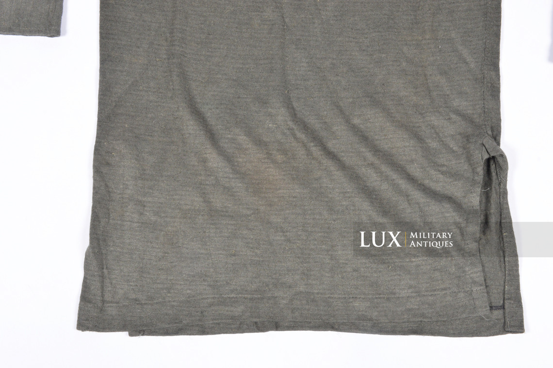 Unissued mid-war Heer / Waffen-SS issue service shirt, « Aertex » - photo 11