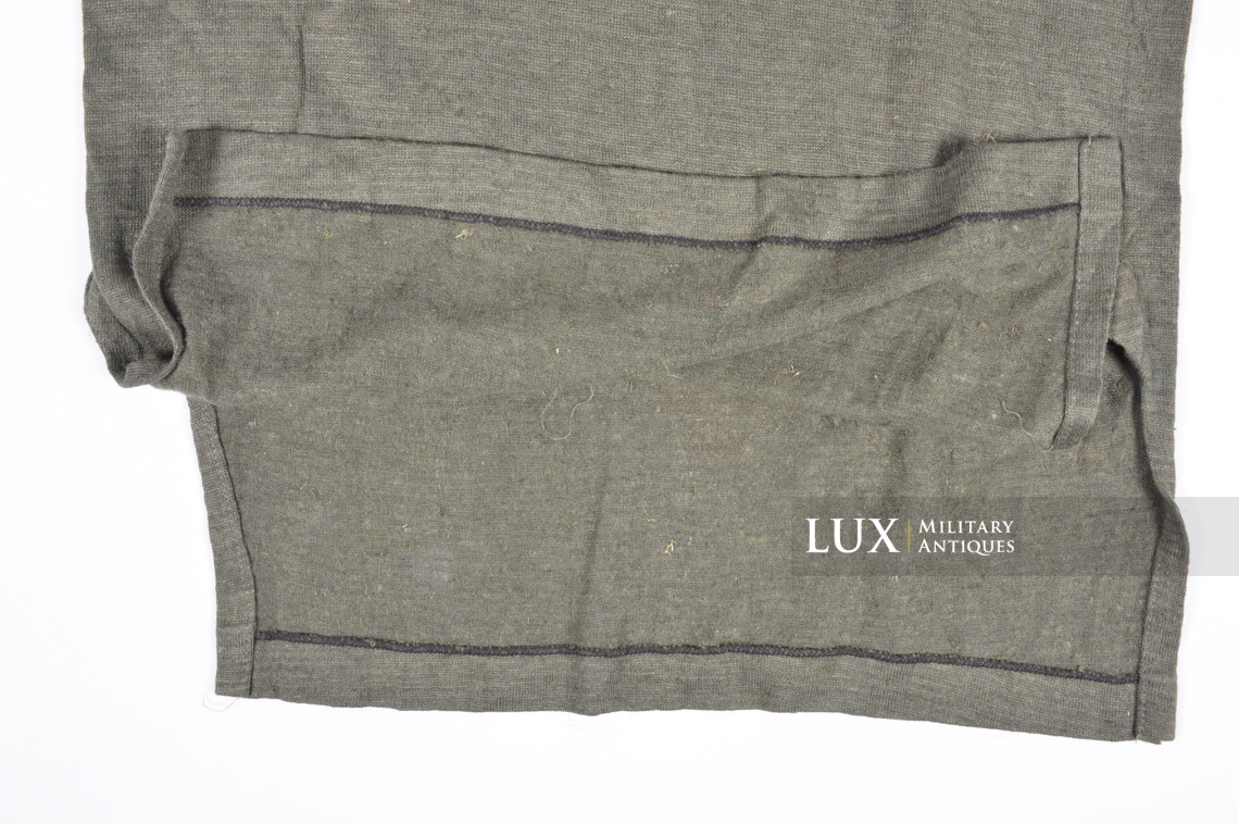 Unissued mid-war Heer / Waffen-SS issue service shirt, « Aertex » - photo 17