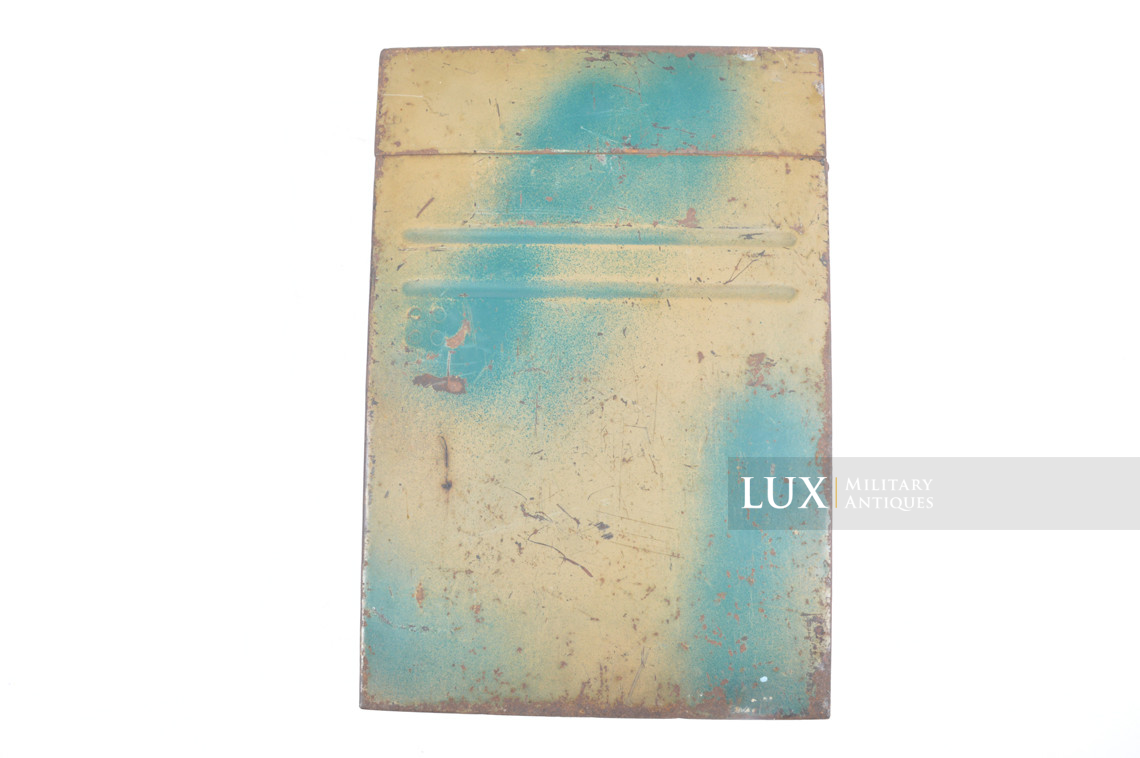 Caisse allemande pour chargeurs de 2cm Flak camouflée deux tons - photo 8