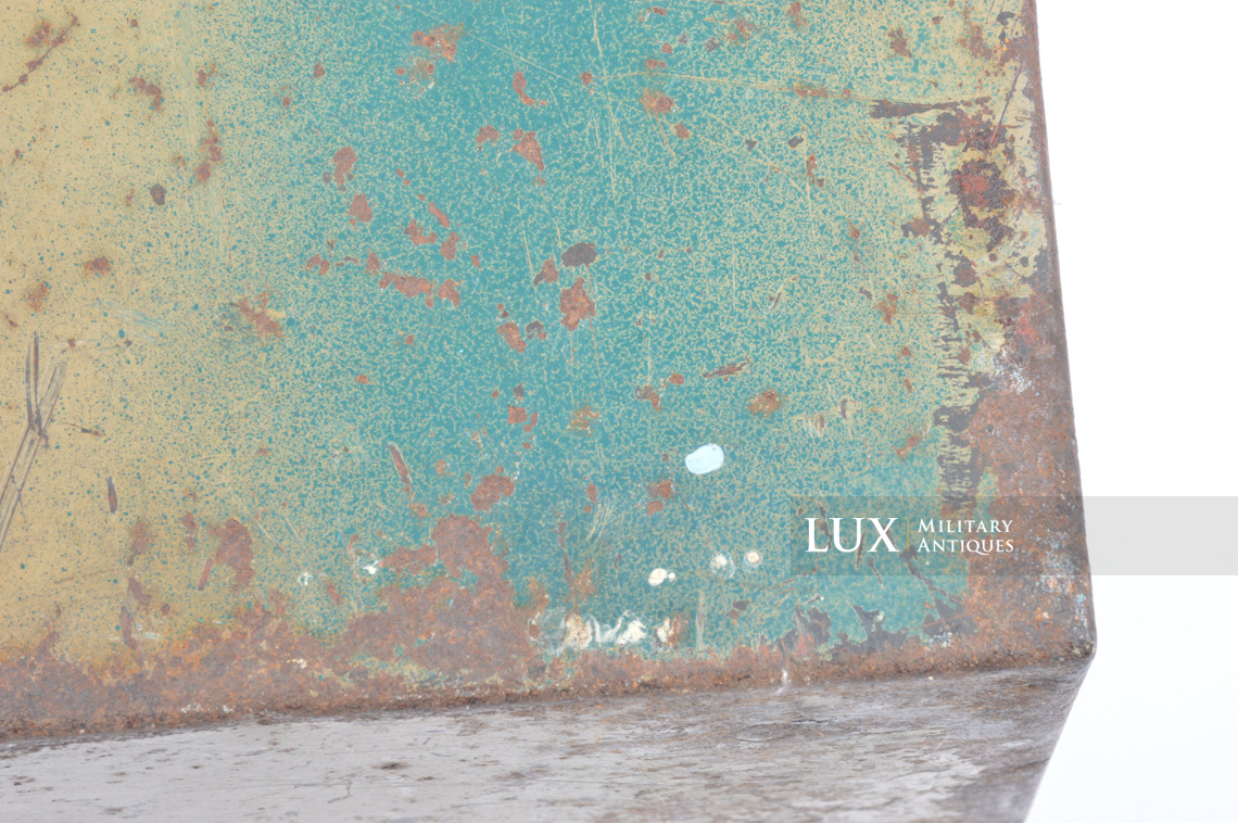 Caisse allemande pour chargeurs de 2cm Flak camouflée deux tons - photo 12