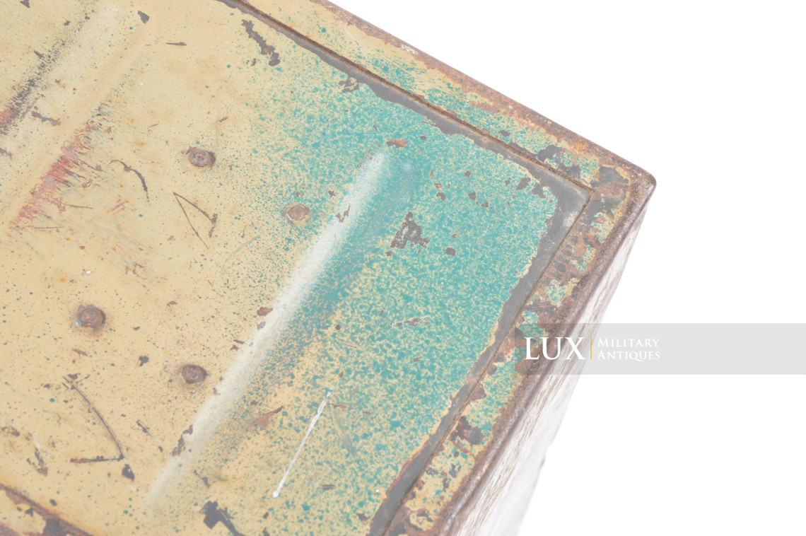 Caisse allemande pour chargeurs de 2cm Flak camouflée deux tons - photo 14