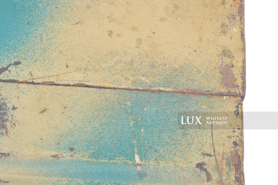 Caisse allemande pour chargeurs de 2cm Flak camouflée deux tons - photo 18