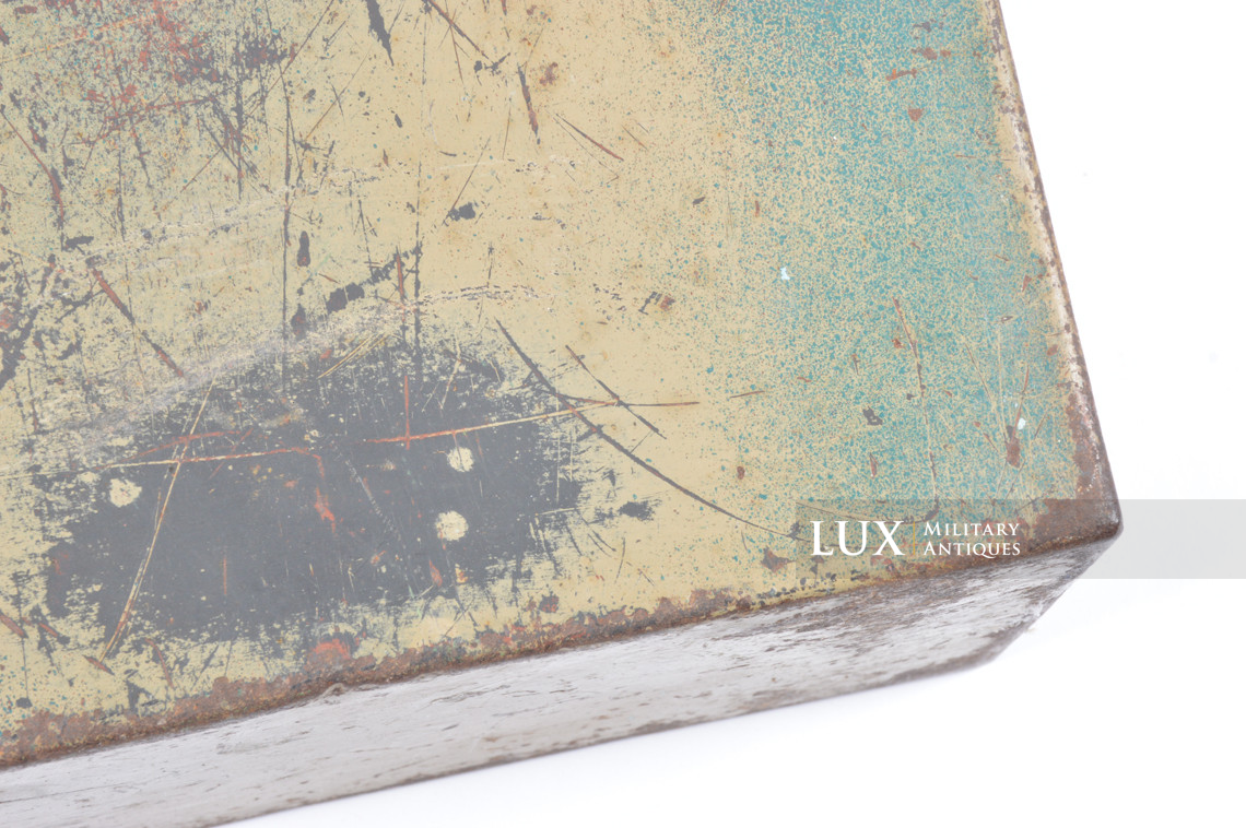 Caisse allemande pour chargeurs de 2cm Flak camouflée deux tons - photo 21