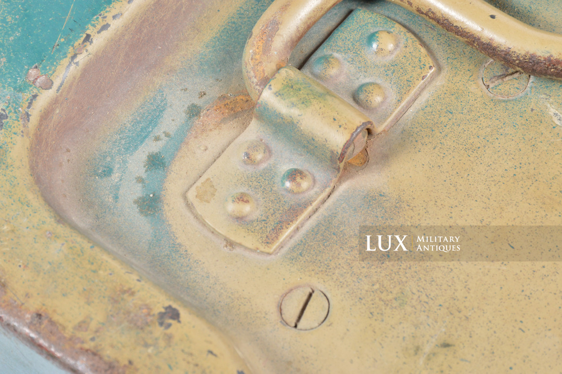 Caisse allemande pour chargeurs de 2cm Flak camouflée deux tons - photo 31