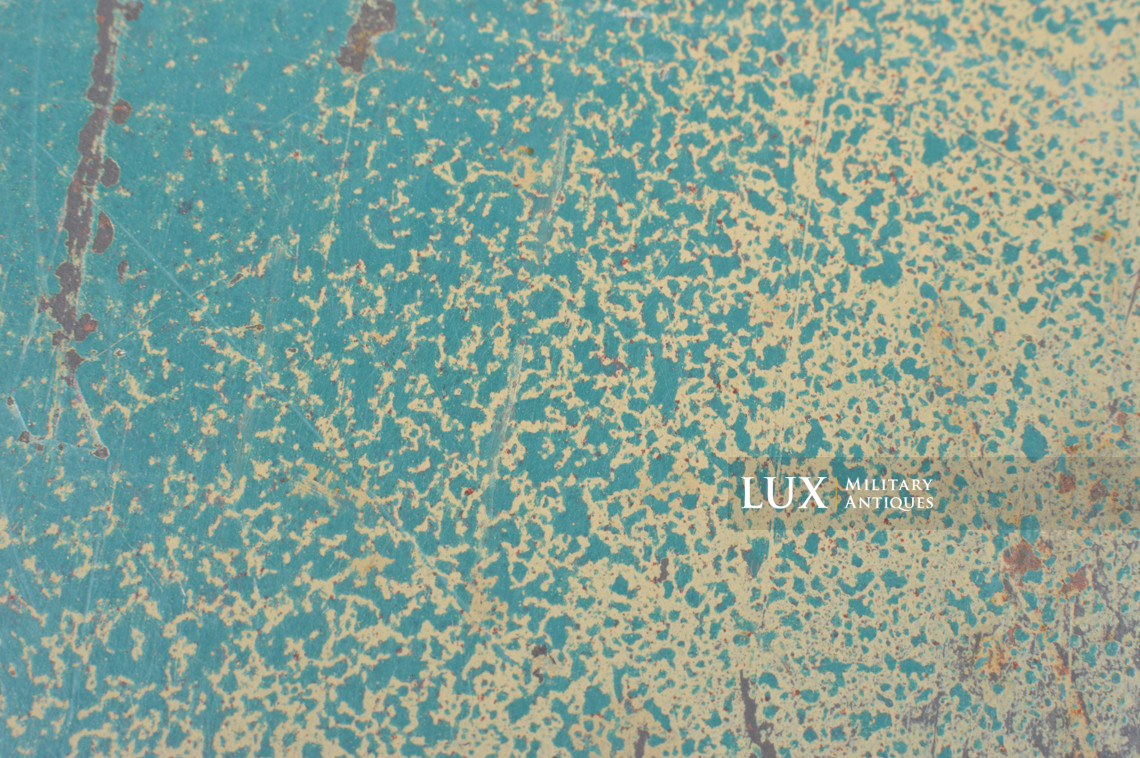 Caisse allemande pour chargeurs de 2cm Flak camouflée deux tons - photo 34