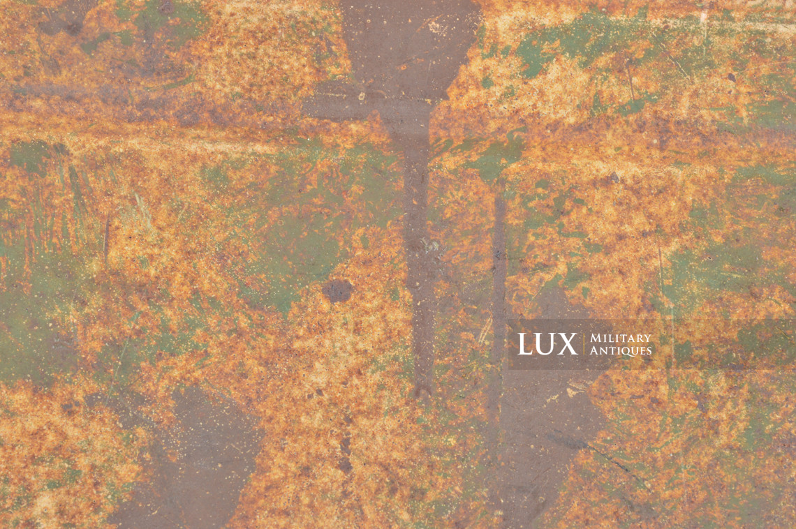 Caisse allemande pour chargeurs de 2cm Flak camouflée trois tons « Normandie » - photo 13