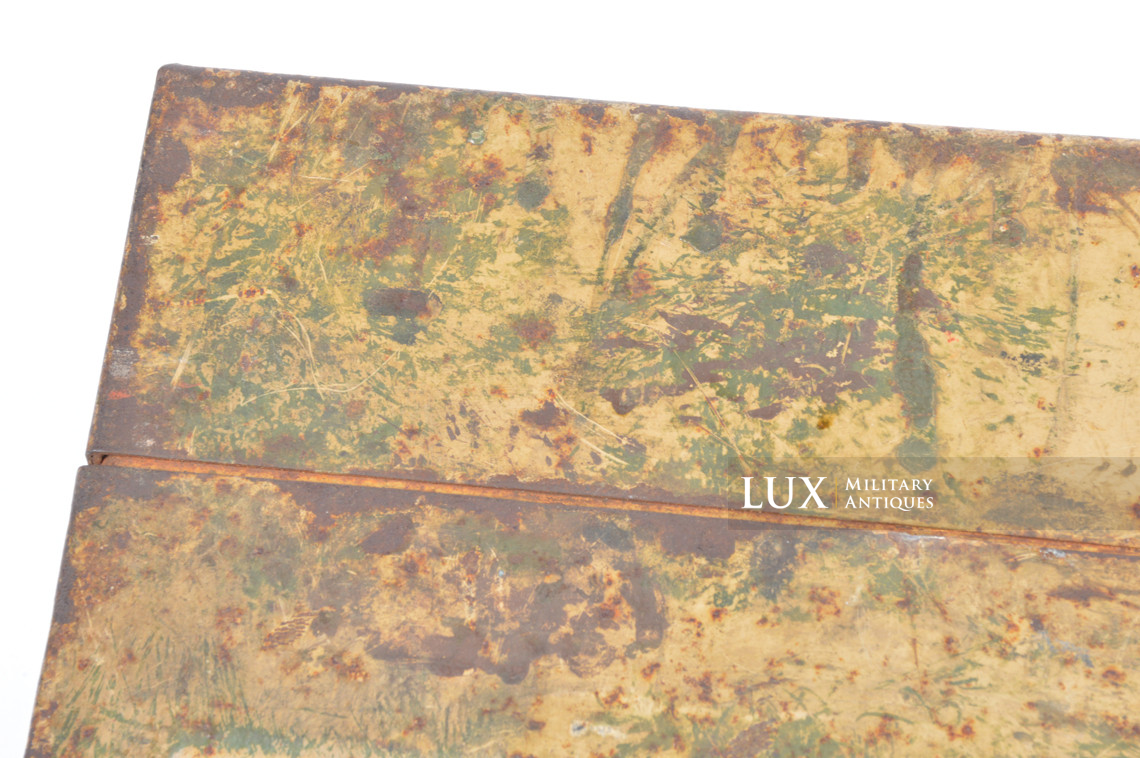 Caisse allemande pour chargeurs de 2cm Flak camouflée trois tons « Normandie » - photo 23