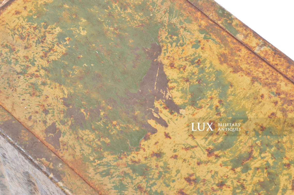 Caisse allemande pour chargeurs de 2cm Flak camouflée trois tons « Normandie » - photo 28