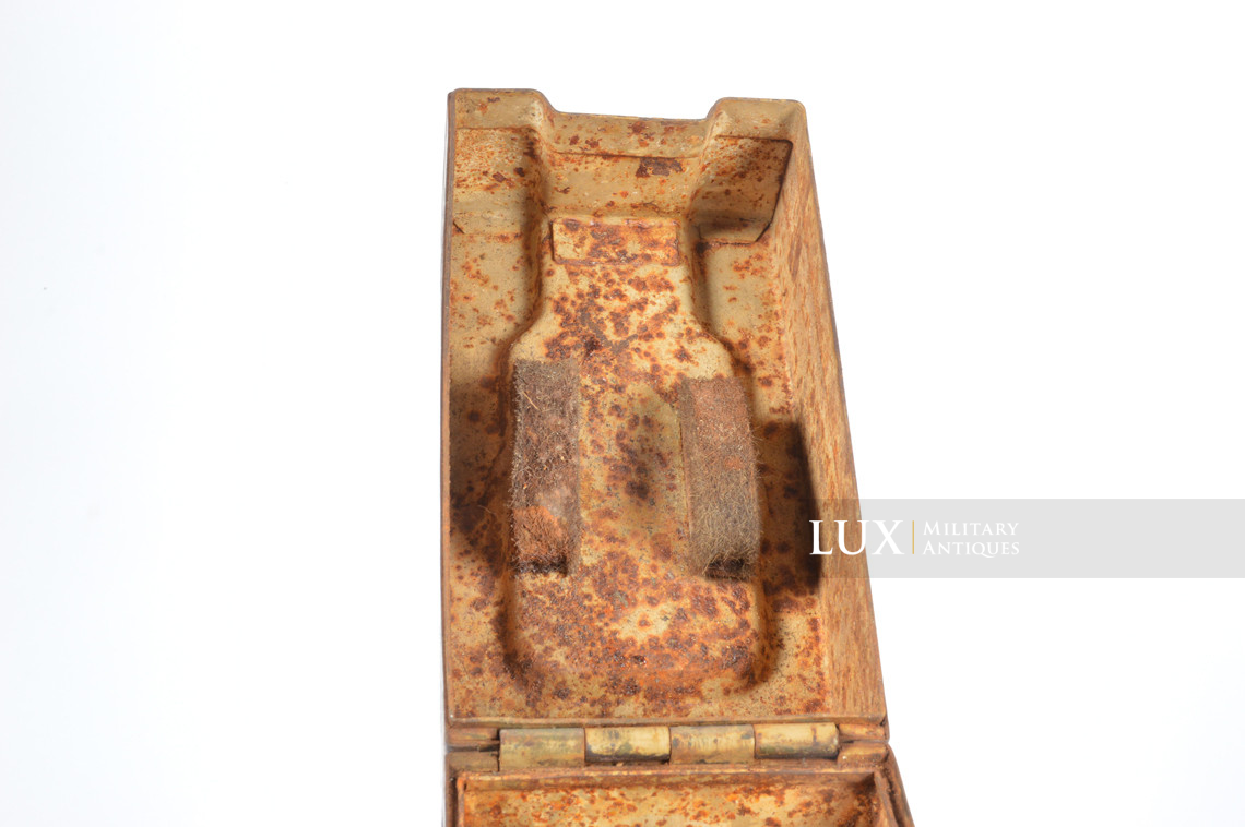 Caisse allemande pour chargeurs de 2cm Flak camouflée trois tons « Normandie » - photo 40