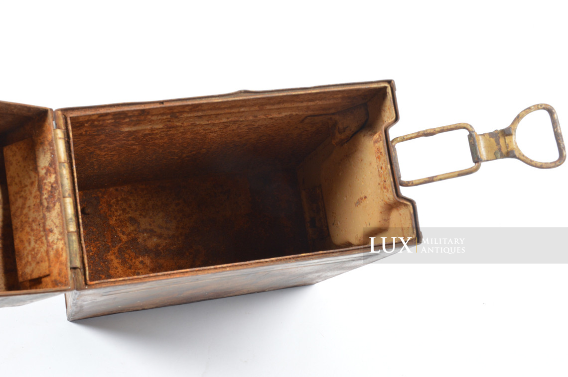 Caisse allemande pour chargeurs de 2cm Flak camouflée trois tons « Normandie » - photo 41