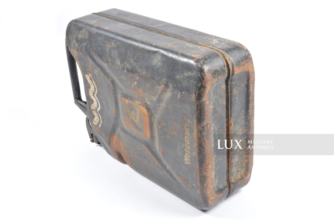 Rare jerrycan allemand à eau, « Medical / Docteur » - photo 19