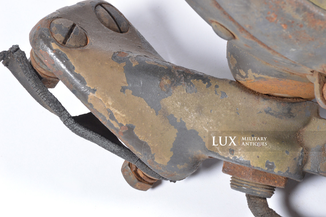 Phare avant de véhicule allemand camouflé - photo 12