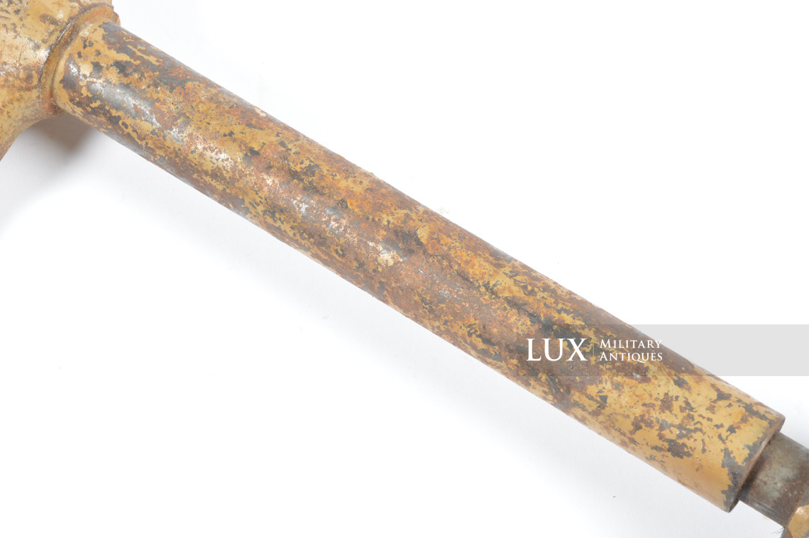 Cric de véhicule allemand, « Volkswagen » - photo 11