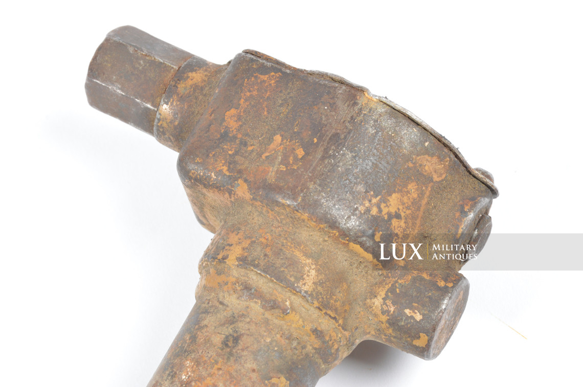 Cric de véhicule allemand, « Volkswagen » - photo 14