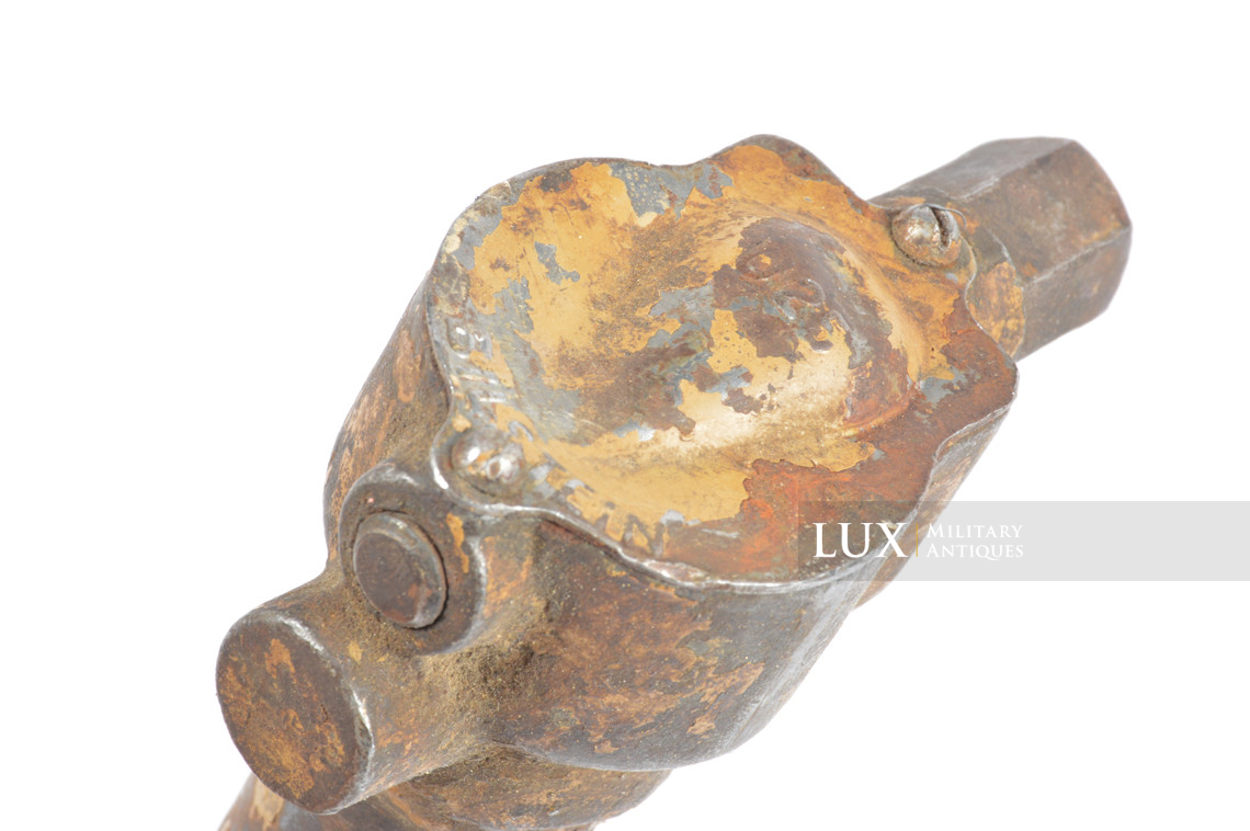 Cric de véhicule allemand, « Volkswagen » - photo 17