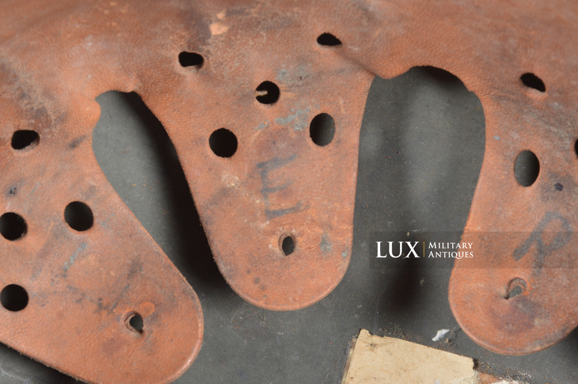 M35 Heer three tone sawdust textured camouflage combat helmet, « Normandy » - photo 52