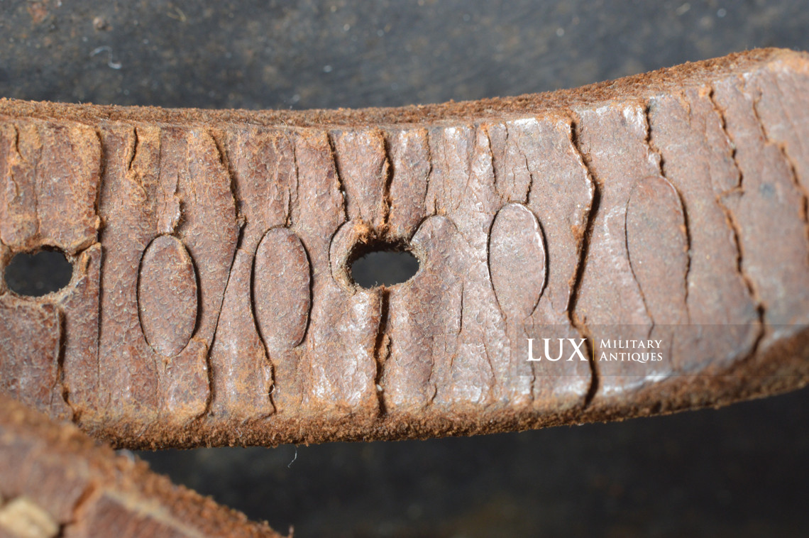 M40 Luftwaffe two-tone camouflage combat helmet - photo 54