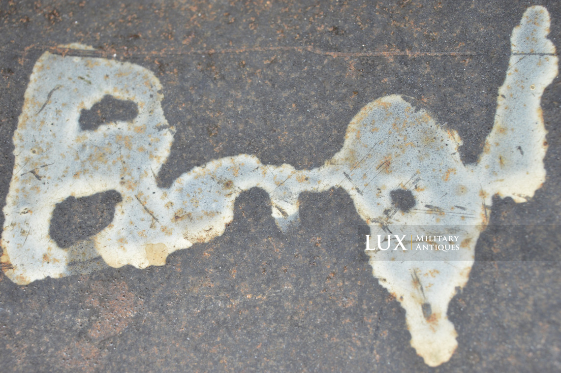 M40 Luftwaffe two-tone camouflage combat helmet - photo 48