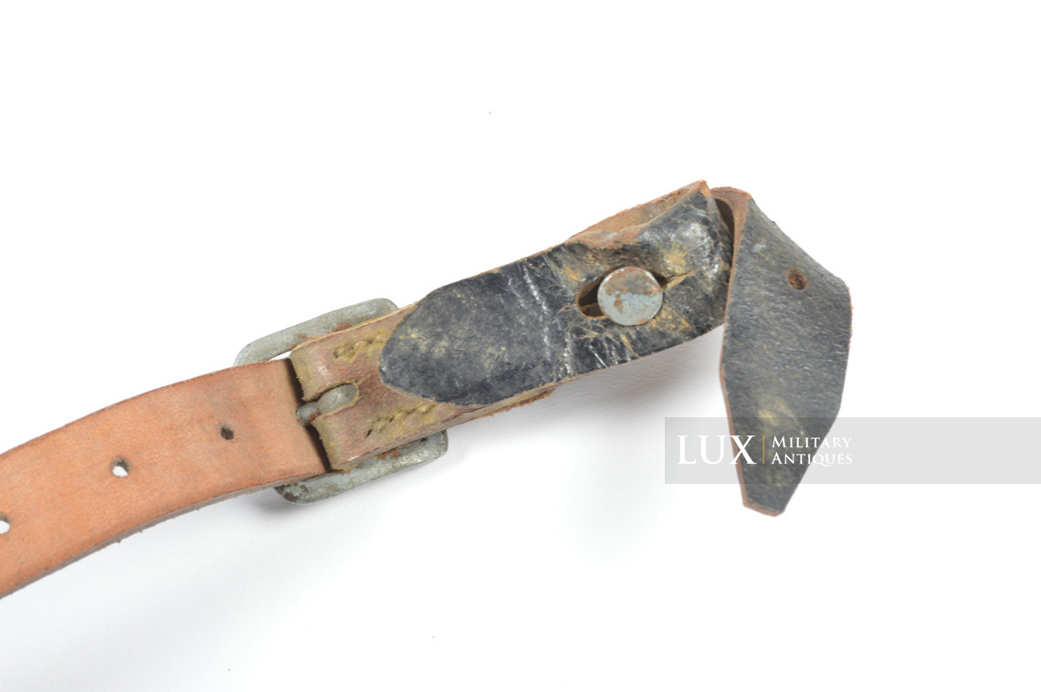 Mid-war German helmet chinstrap - photo 9