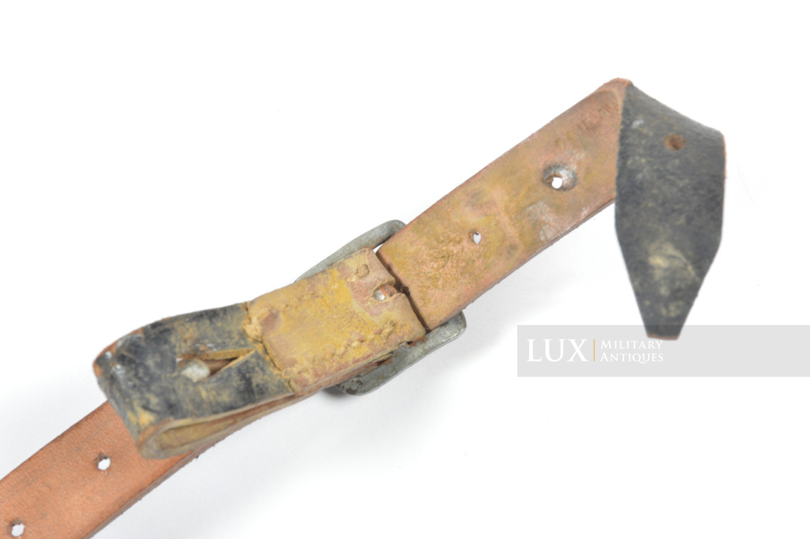 Mid-war German helmet chinstrap - photo 12