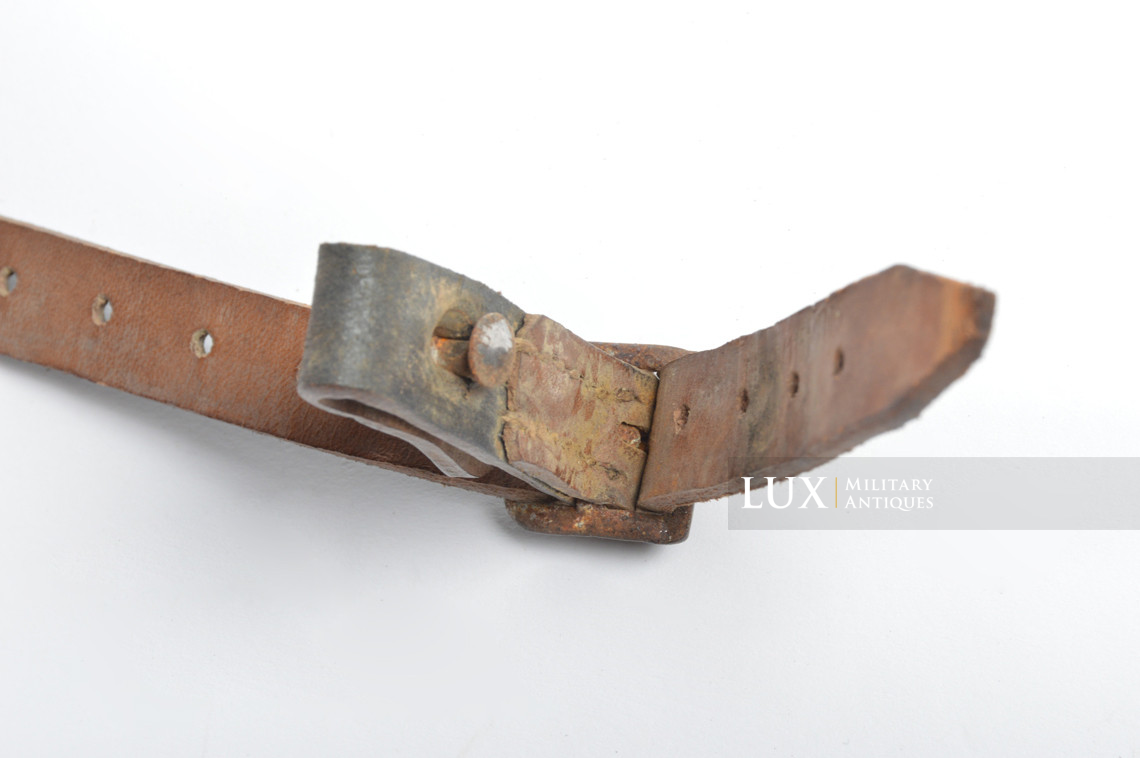 Late-war German helmet chinstrap, « RBNr. 0/1151/0005 » - photo 12