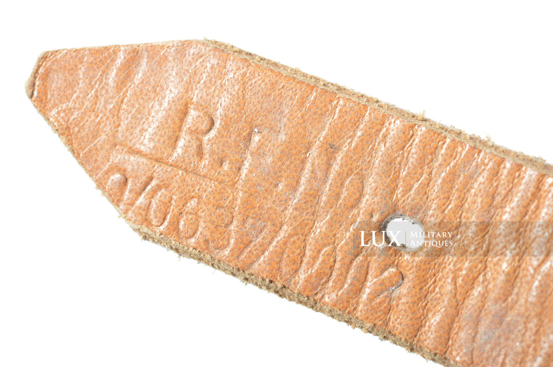 Jugulaire de casque allemand fin de guerre, « RFNr 0/0637/0002 » - photo 13