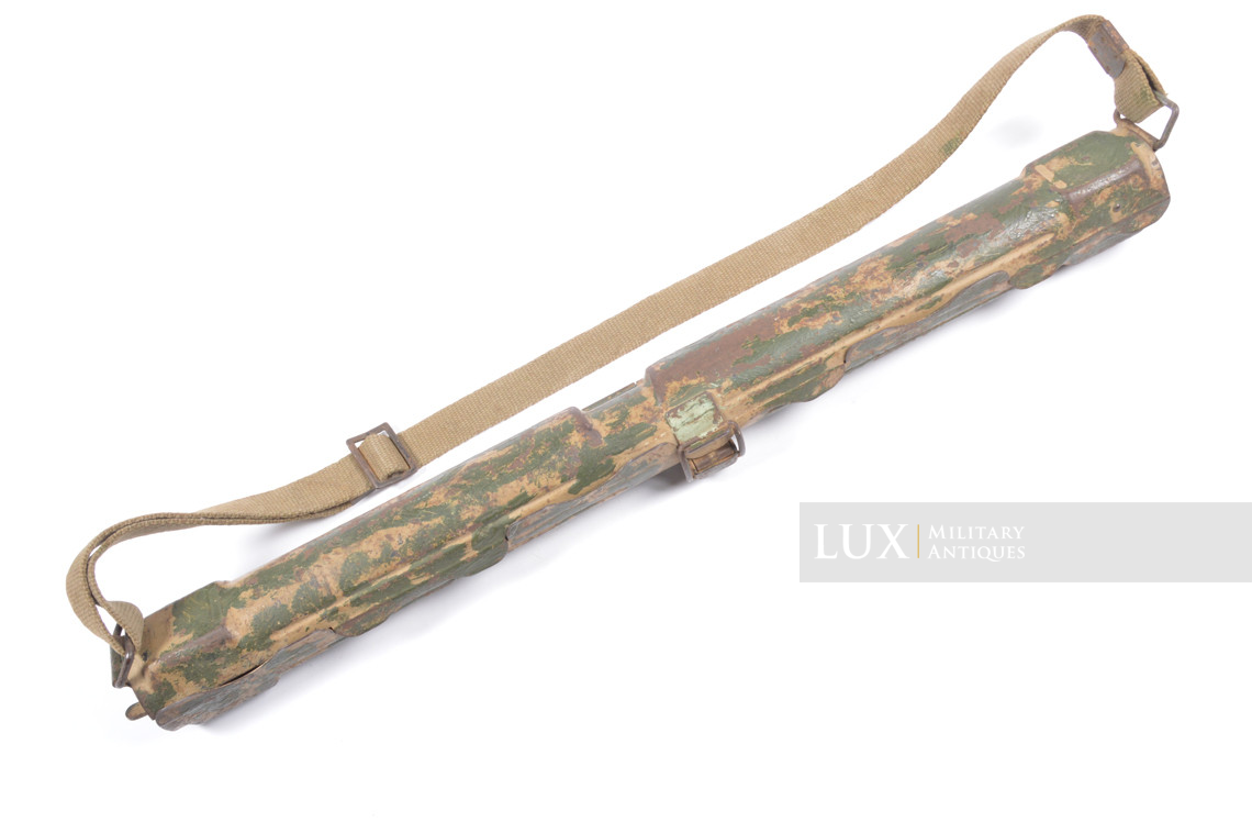 German MG42 camouflage spare barrel carrier - photo 11